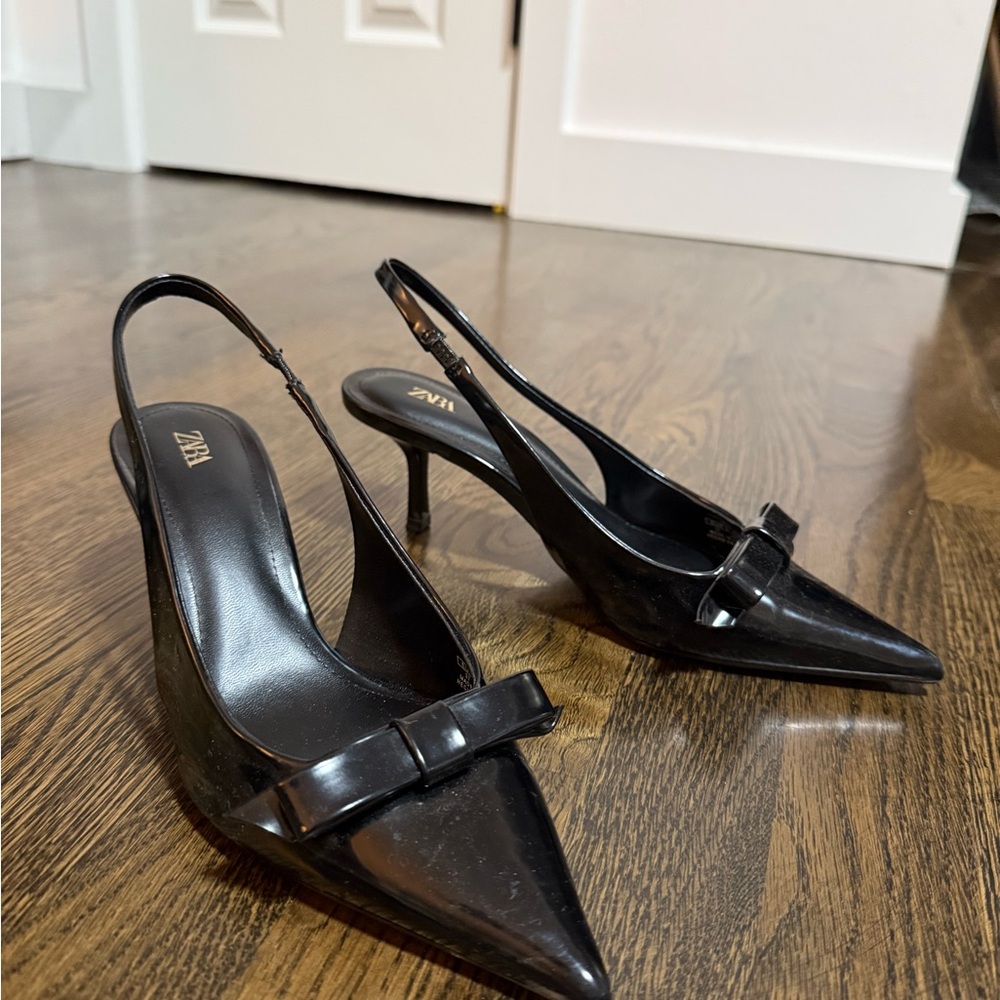 Zara Classic Black Pointed Heels